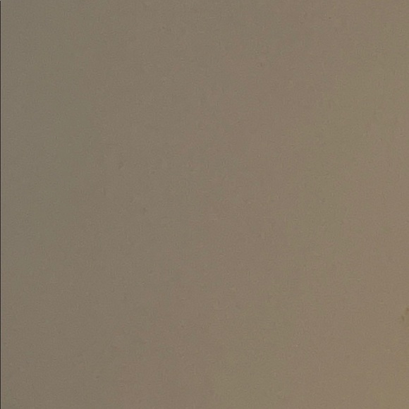 Meet your Posher, Ayesha - Picture 1 of 1